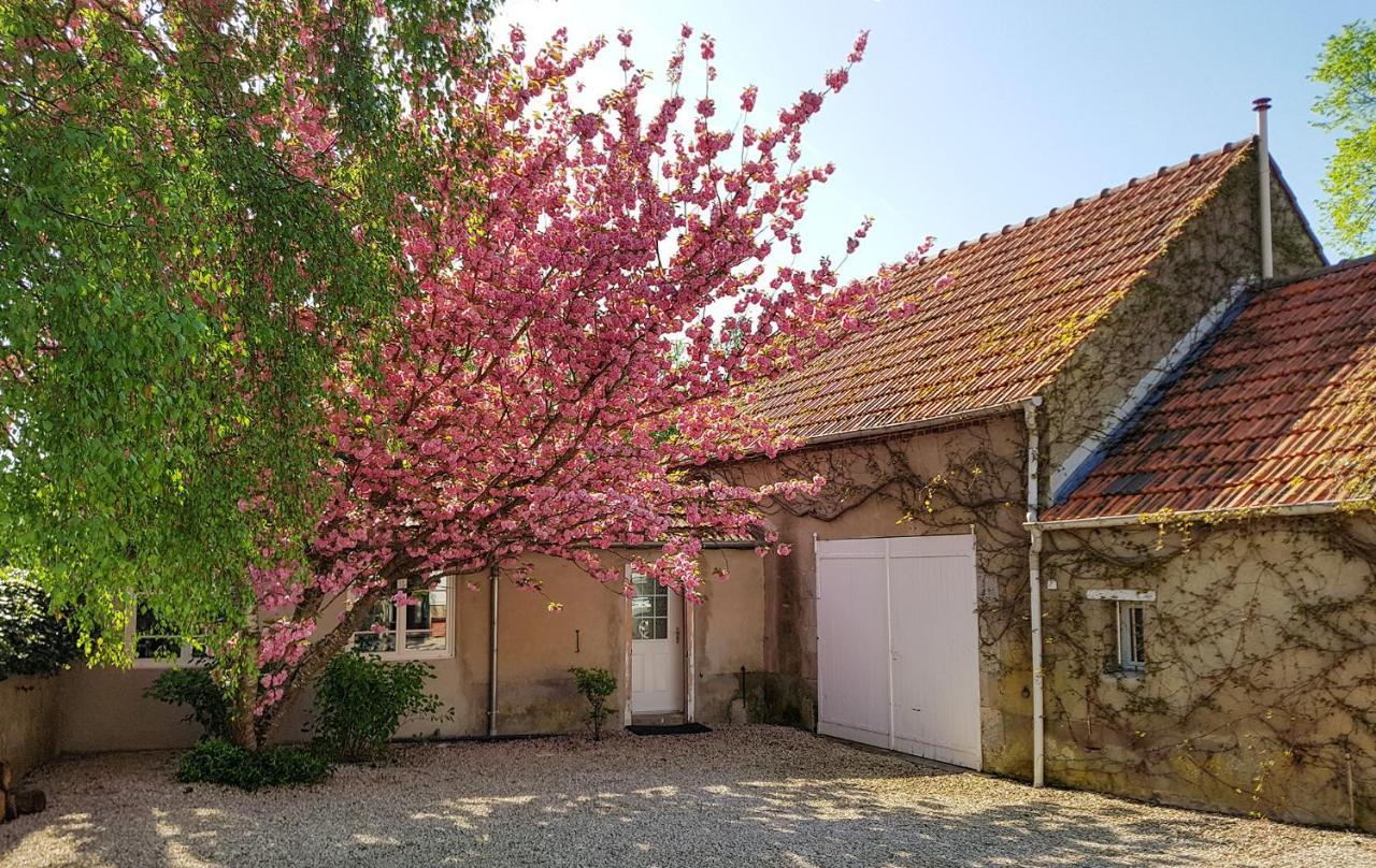 Clos Des Ormes Jargeau Buitenkant foto